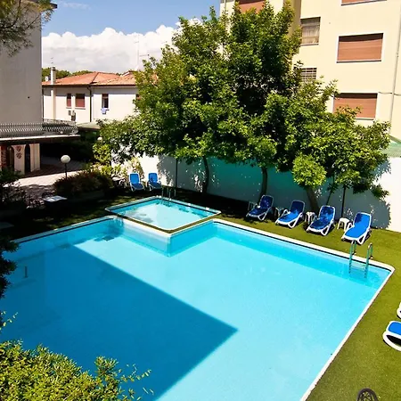 New Hotel 3*